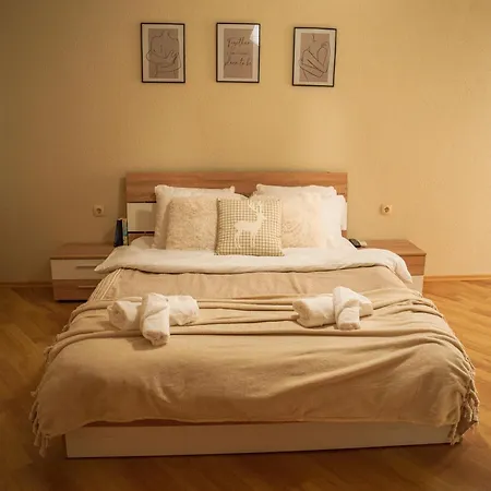 Apartment Azuri