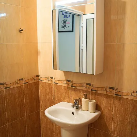 아파트 Azuri 산단스키